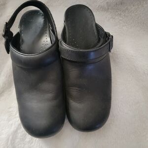Dansko Black Leather Clogs with Strap Size 40